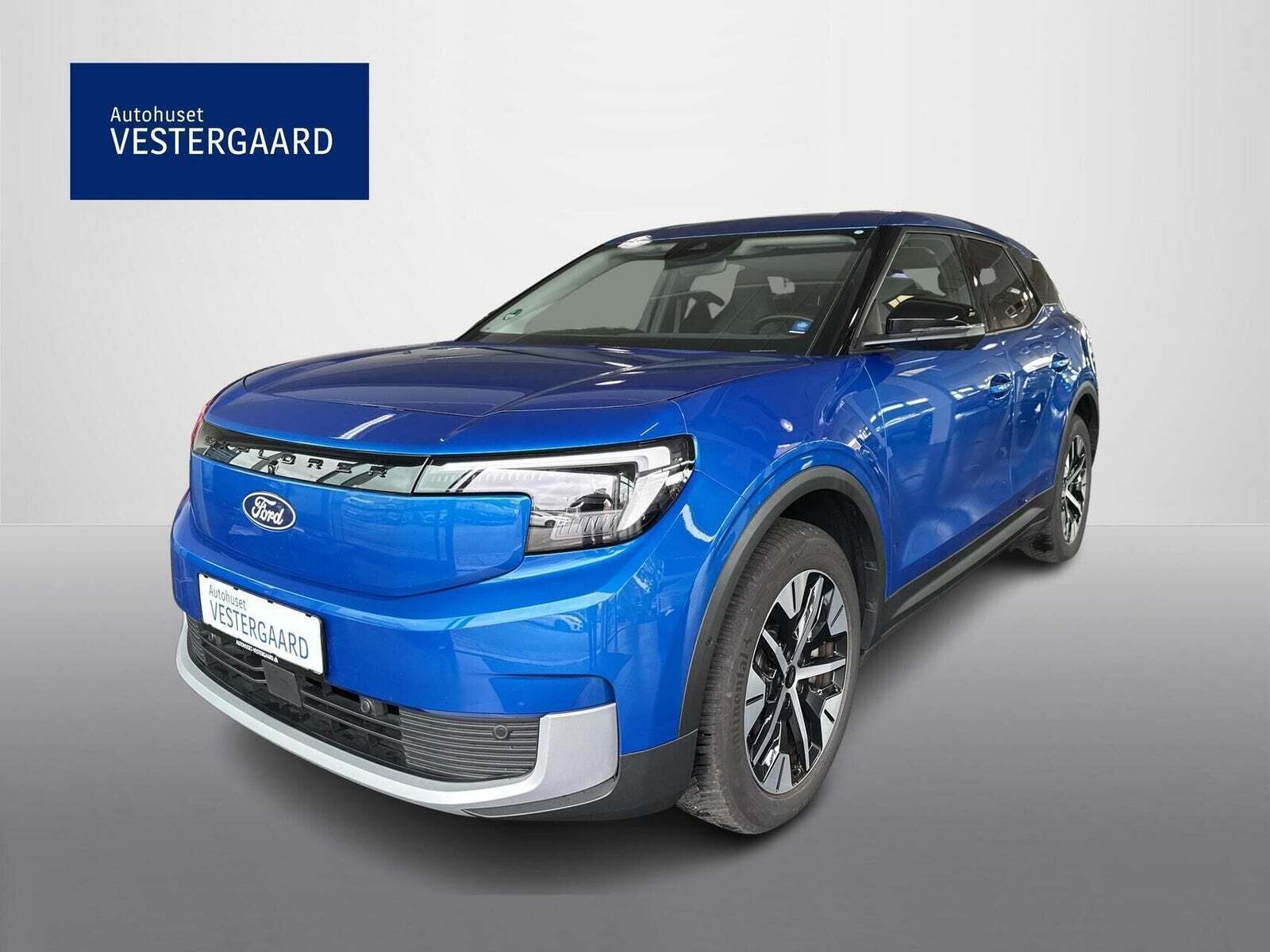 Ford Explorer 84 Select Extended Range AWD