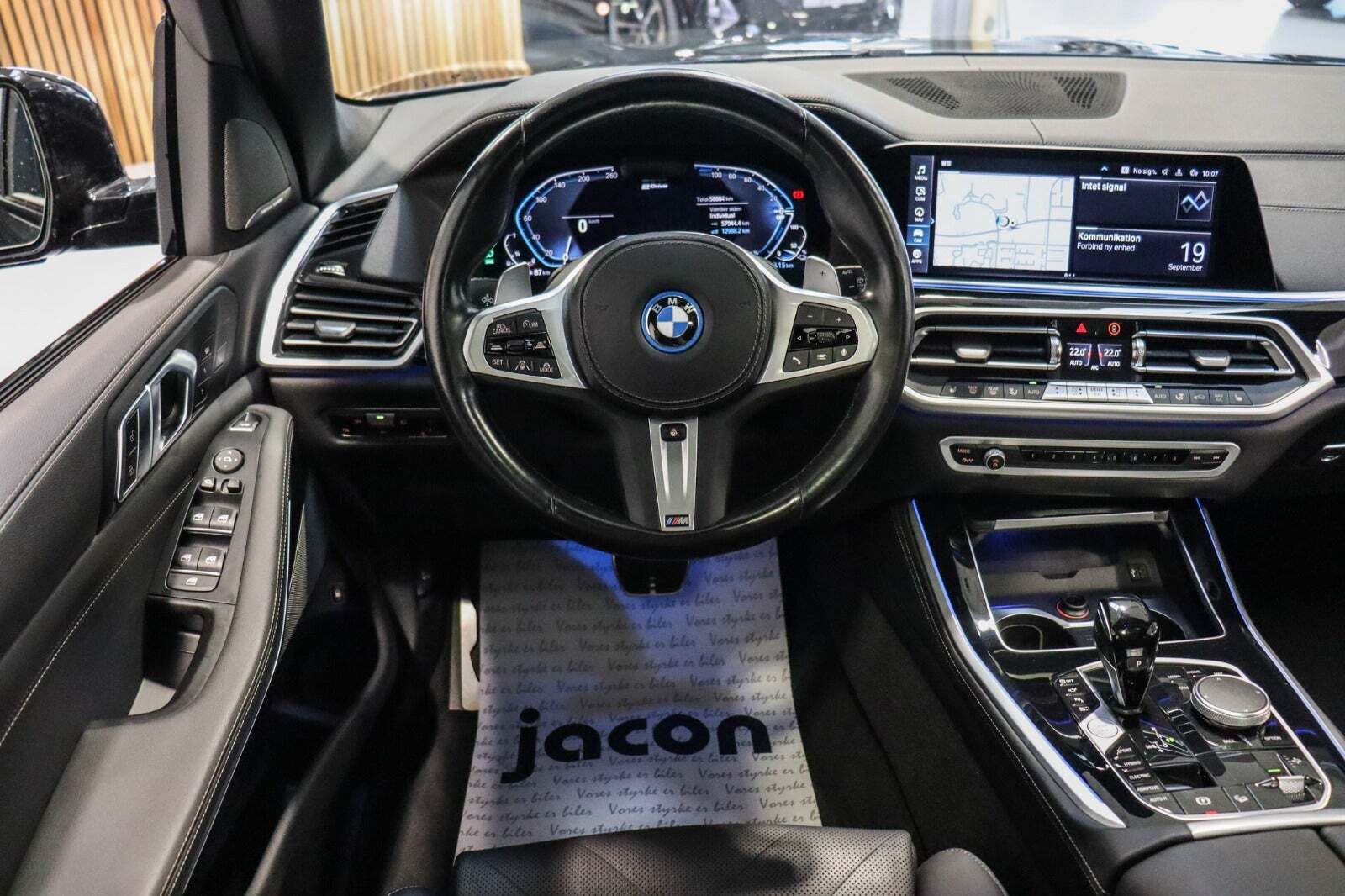 Sort BMW X5 fra 2022