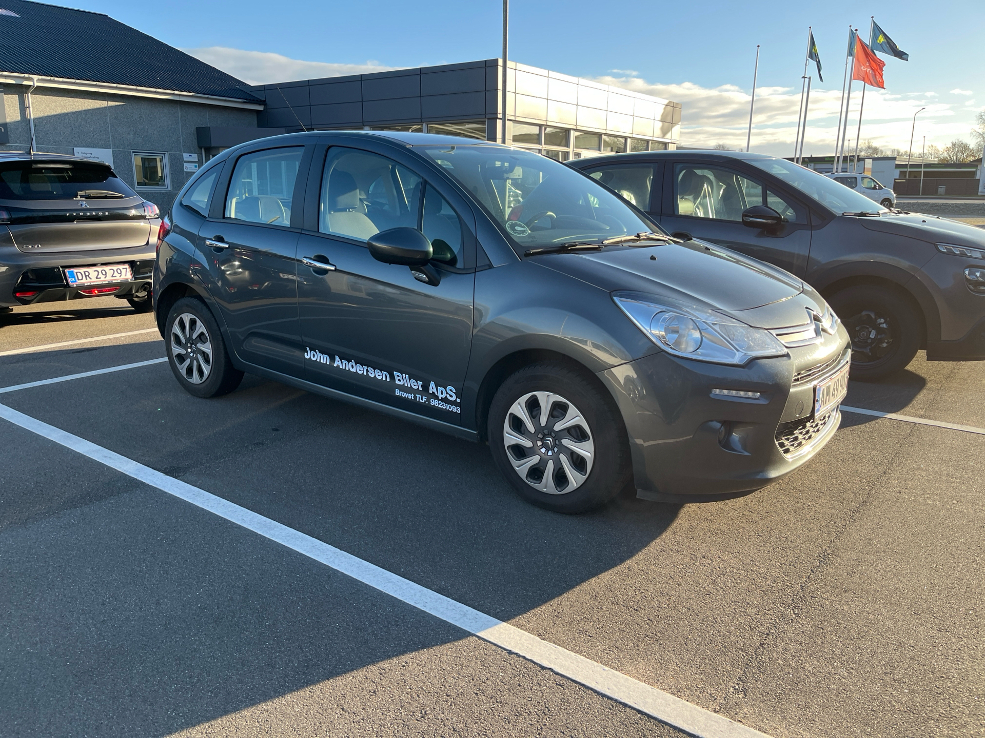 Grå Citroën C3 fra 2014