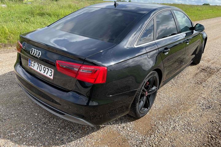 Sort Audi A6 fra 2013