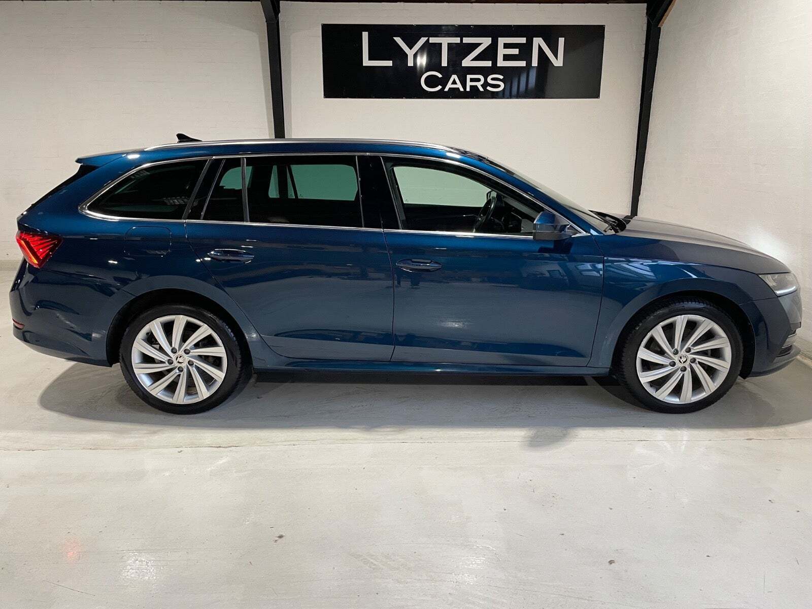 Skoda Octavia 1,4 TSi iV Plus Combi DSG
