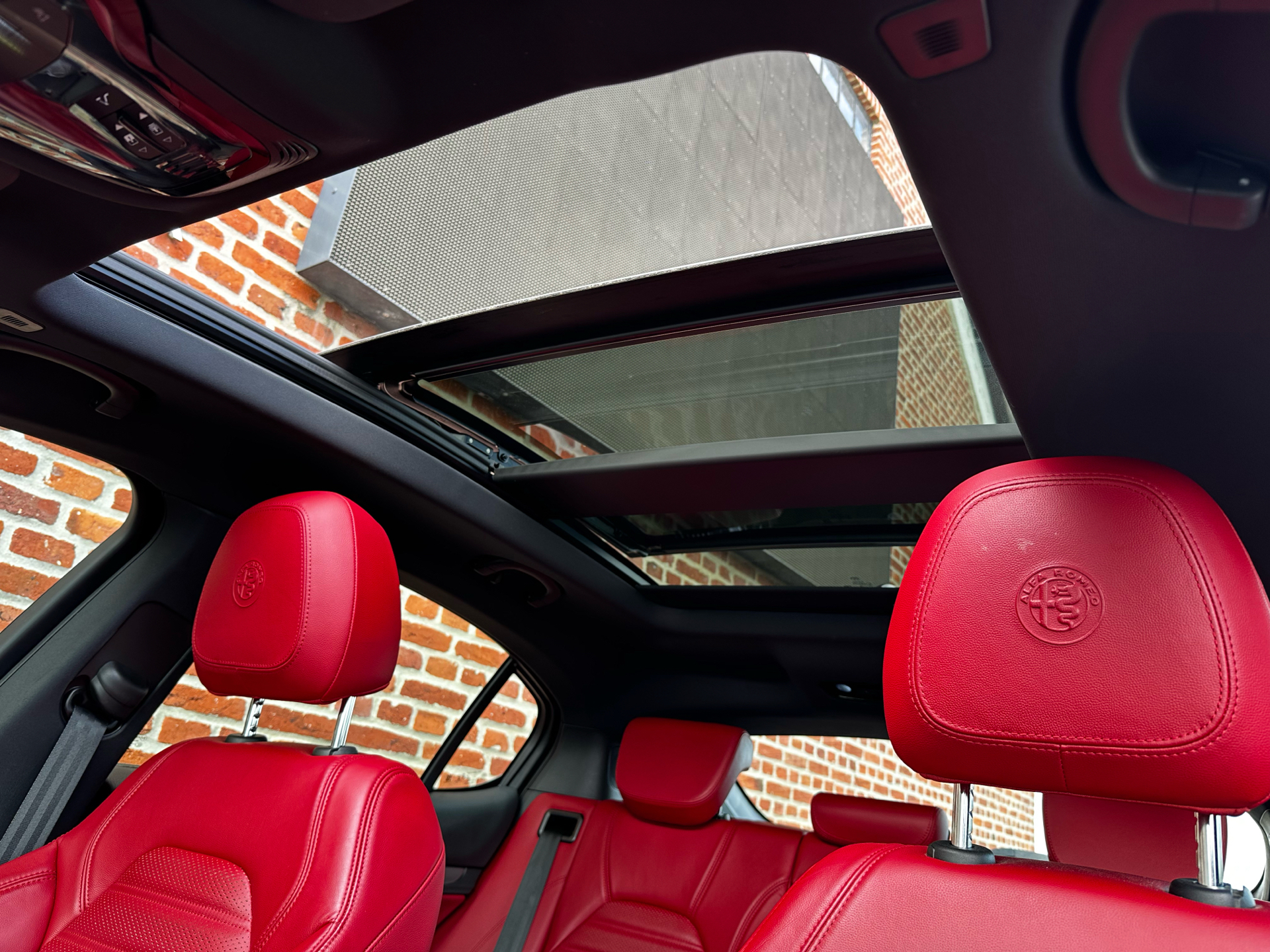 Alfa Romeo Stelvio 2,2 Turbo Super Q4 210HK 5d 8g Aut.