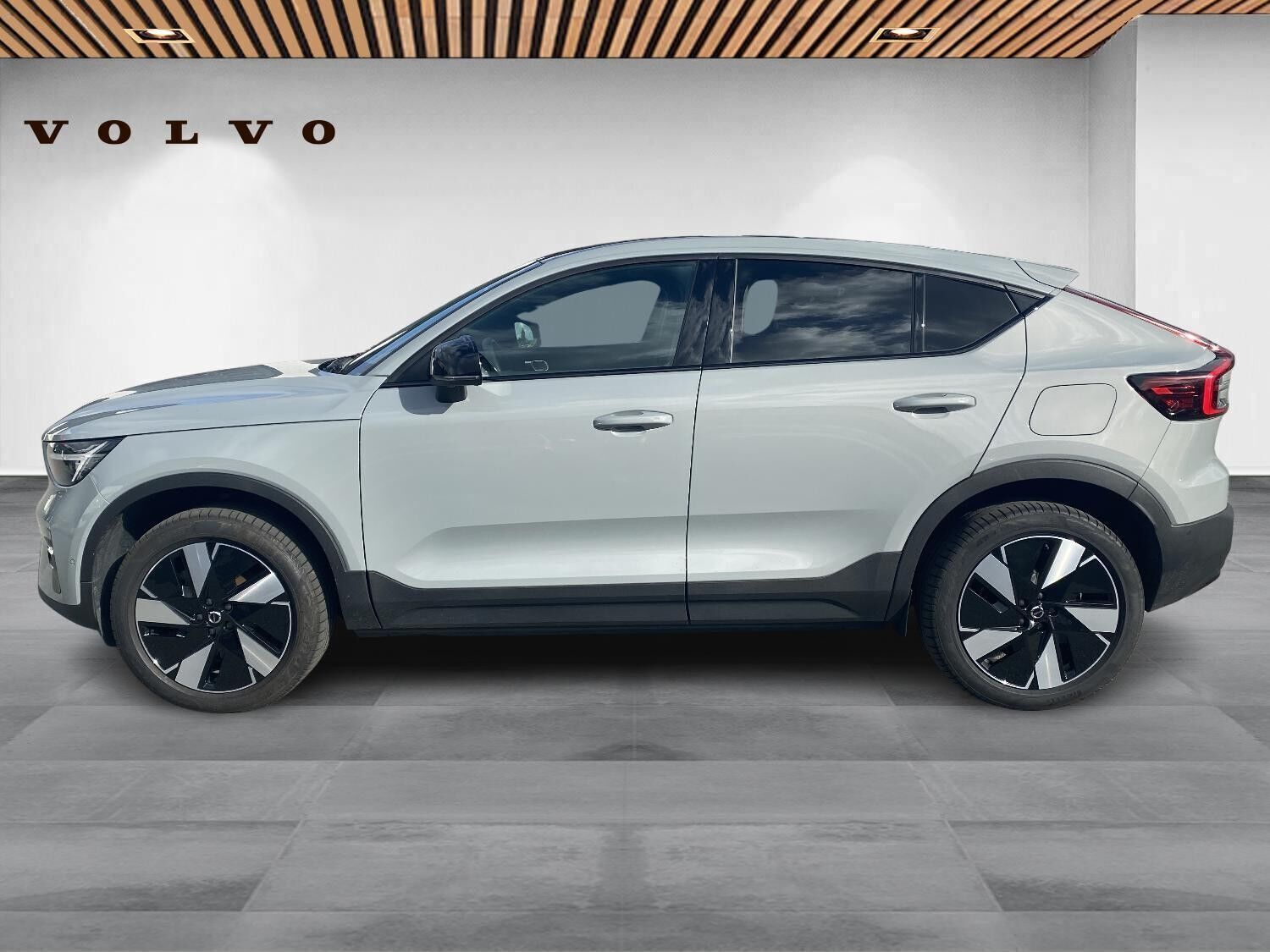 Volvo EC40 Single Motor Extended Range Core 252HK 5d Aut.