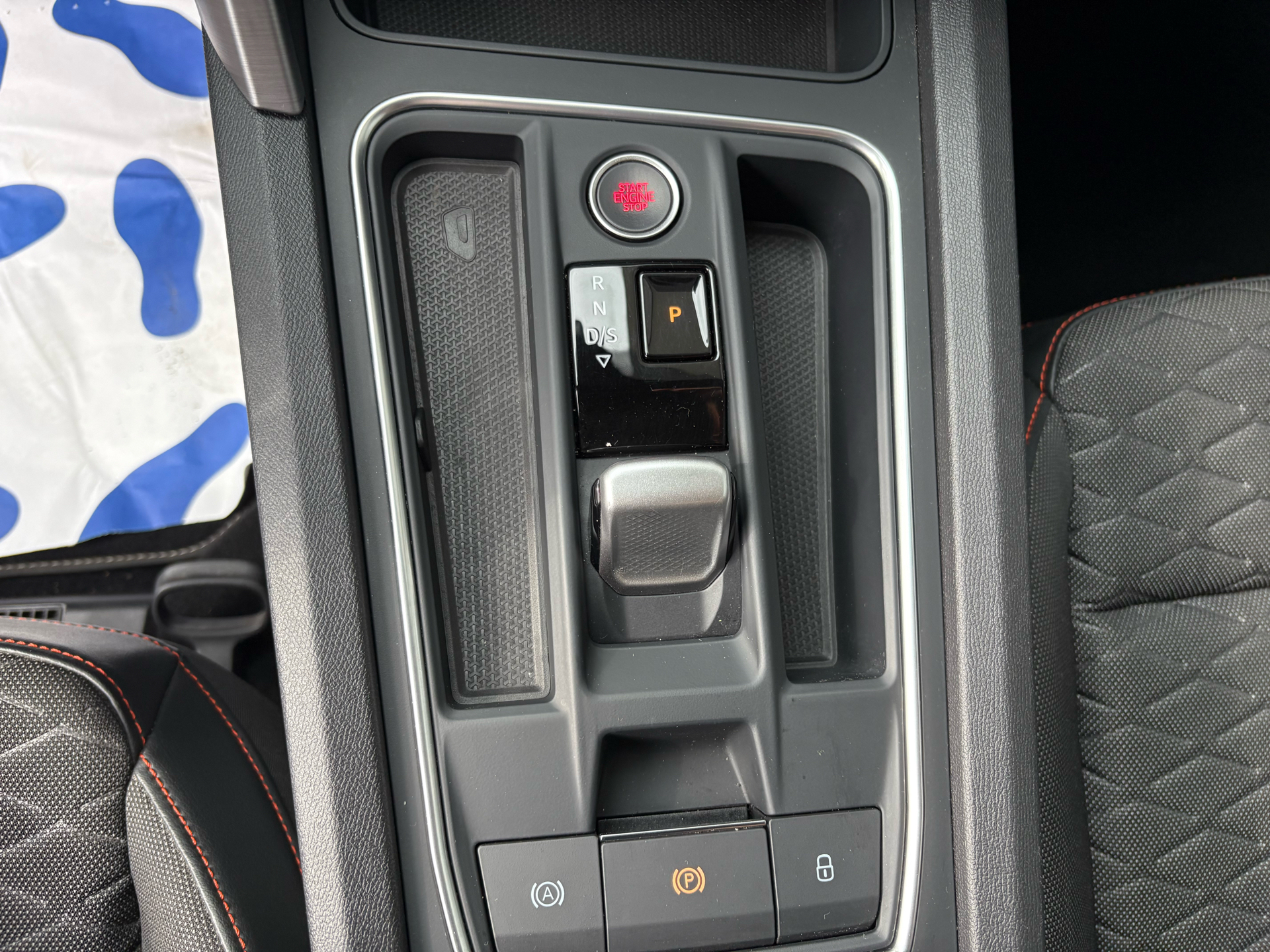 Sort Seat Leon fra 2021