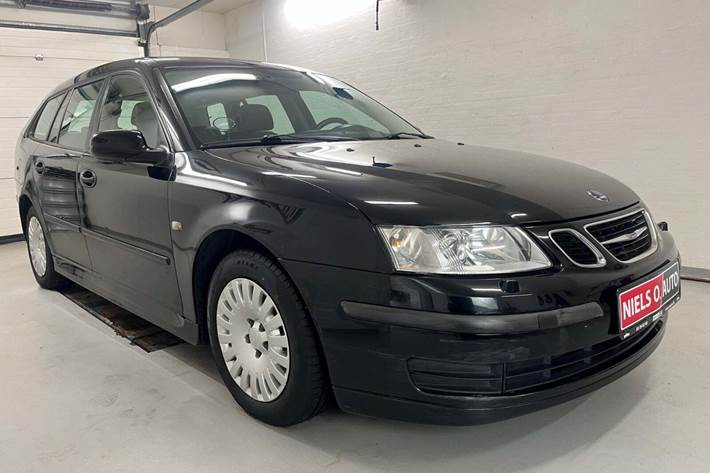 Sort Saab 9-3 fra 2007