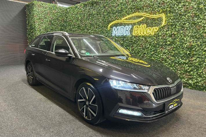 undefined Skoda Octavia fra 2021 set udefra