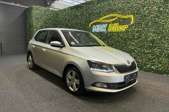 undefined Skoda Fabia fra 2015 set udefra
