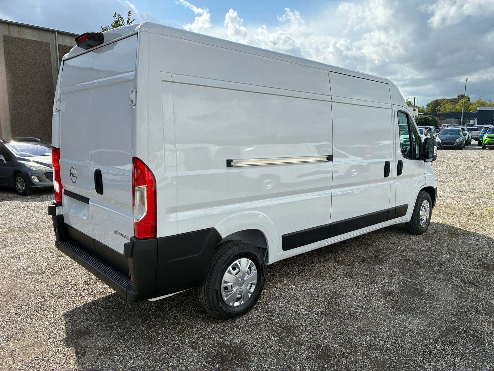 Opel Movano 2,2 D 165 Enjoy+ L3H2