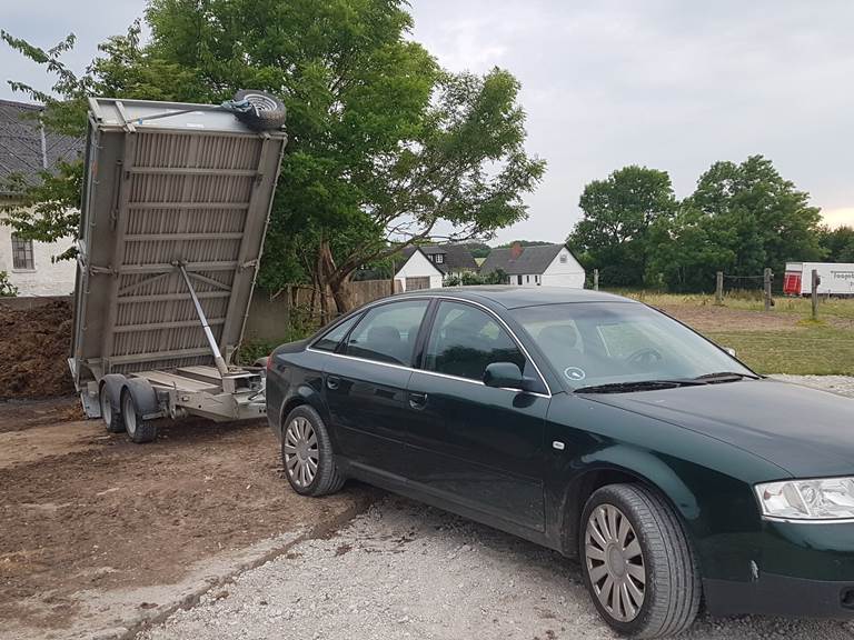 Audi A 6 2,4 2,4 QUATTRO