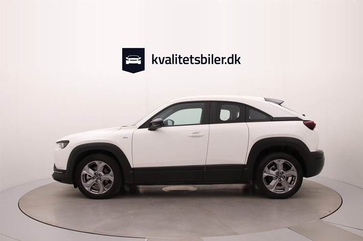 Hvid Mazda MX-30 fra 2023