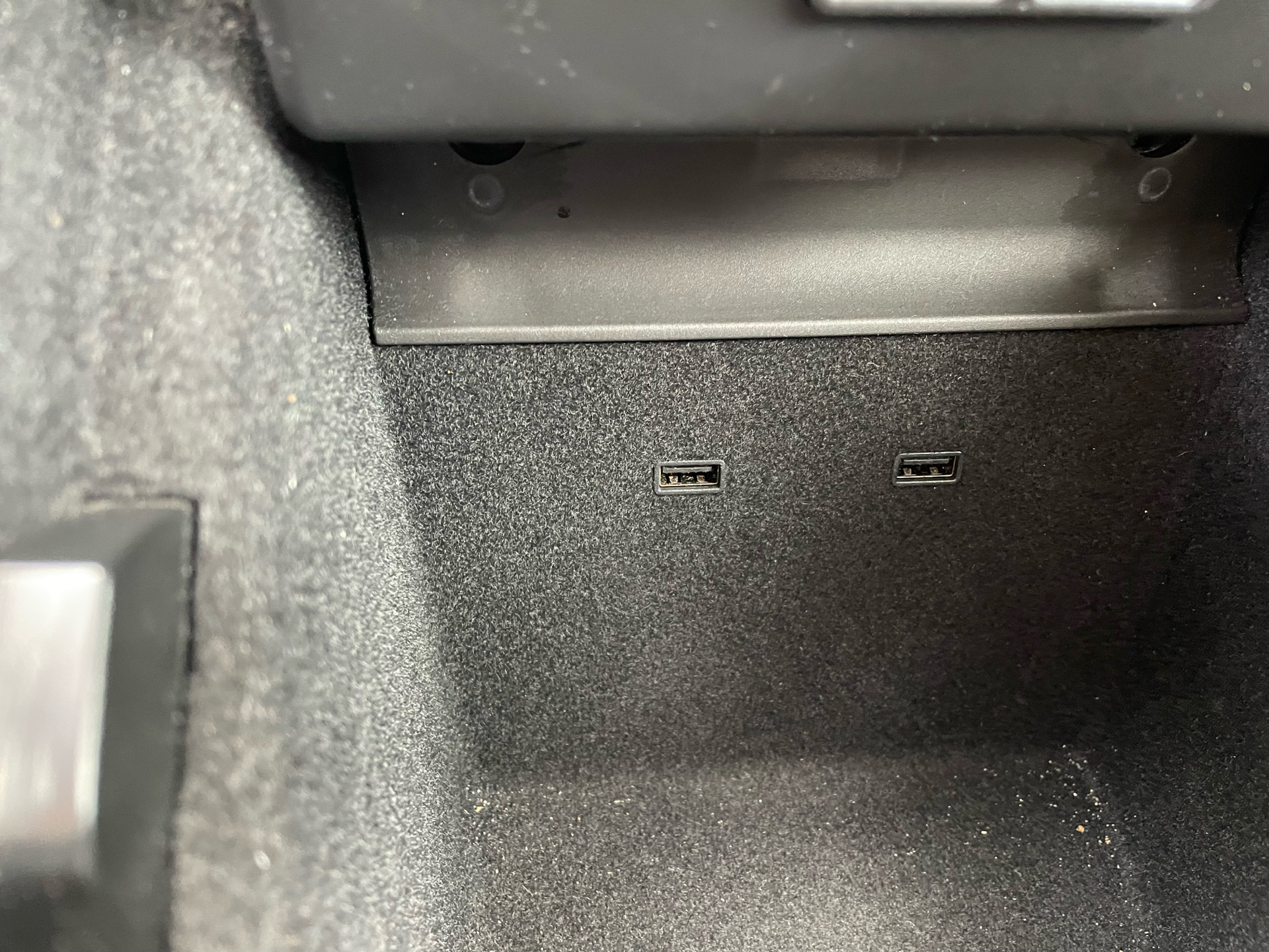 Sort Tesla Model 3 fra 2019