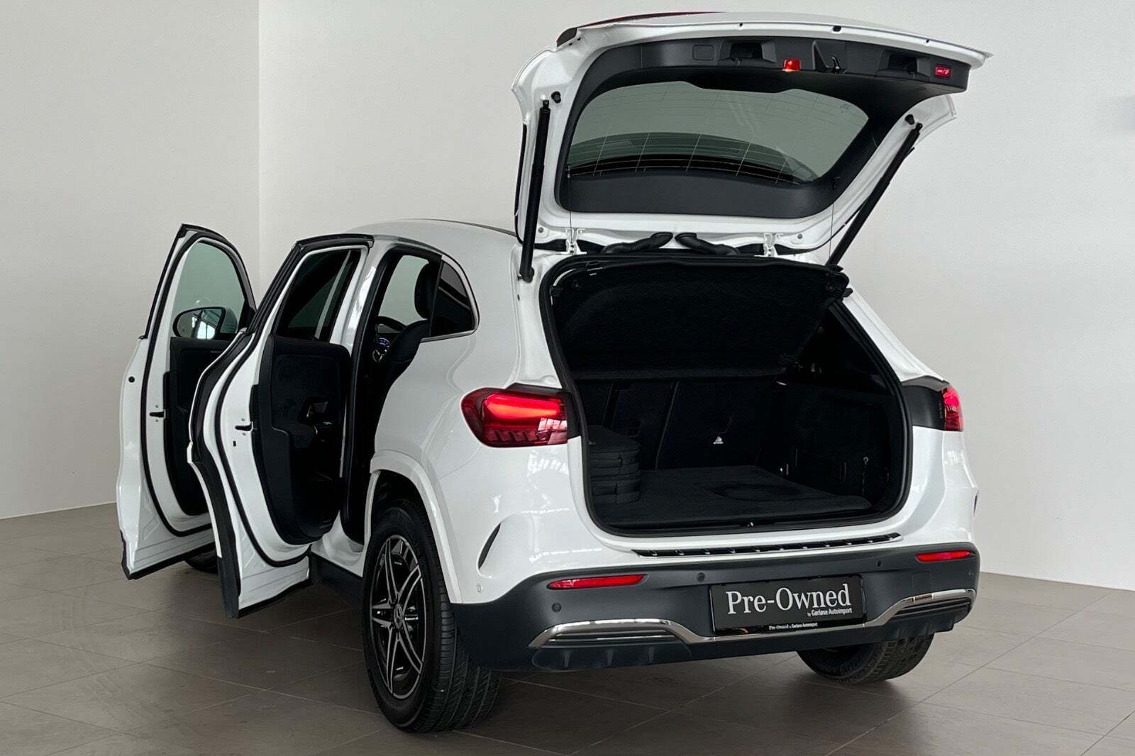 Hvid Mercedes EQA250+ fra 2025