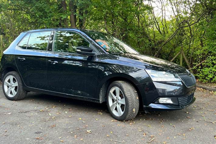 Sort Skoda Fabia fra 2019