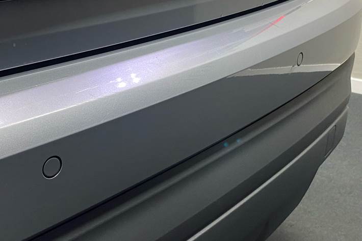 Sølv Audi Q2 fra 2018