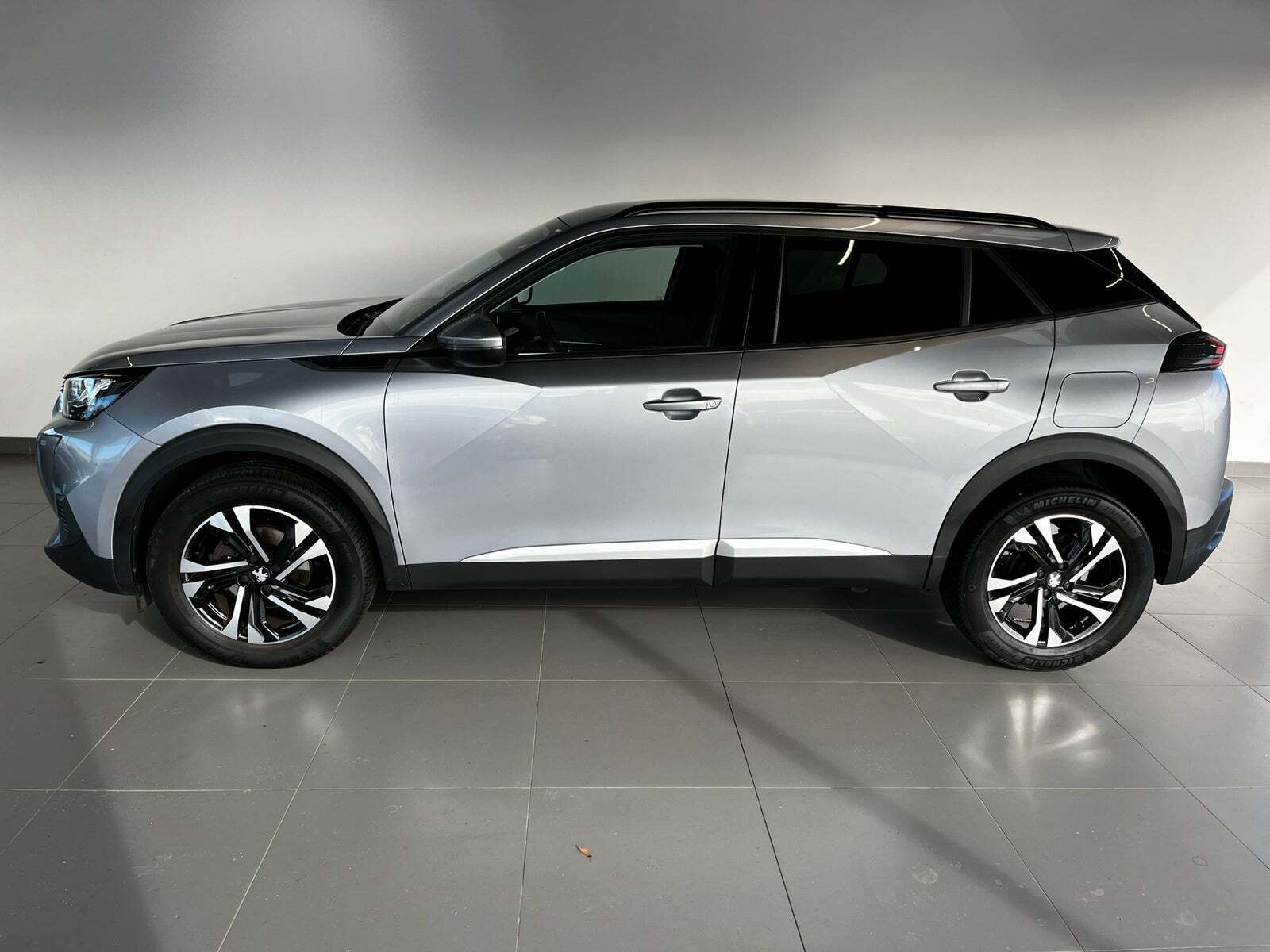 Peugeot 2008 1,2 PureTech 130 Evolution