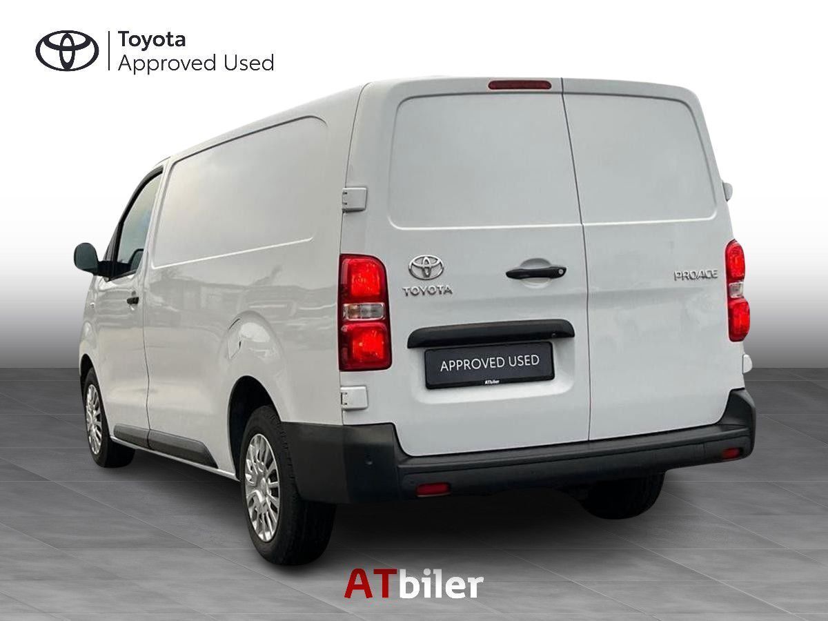 Toyota ProAce 2,0 Long D Comfort Master 144HK Van 8g Aut.