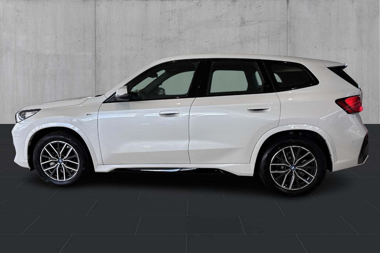 BMW iX1 eDrive20 M-Sport