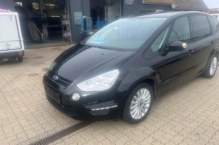 undefined Ford S-MAX fra 2014