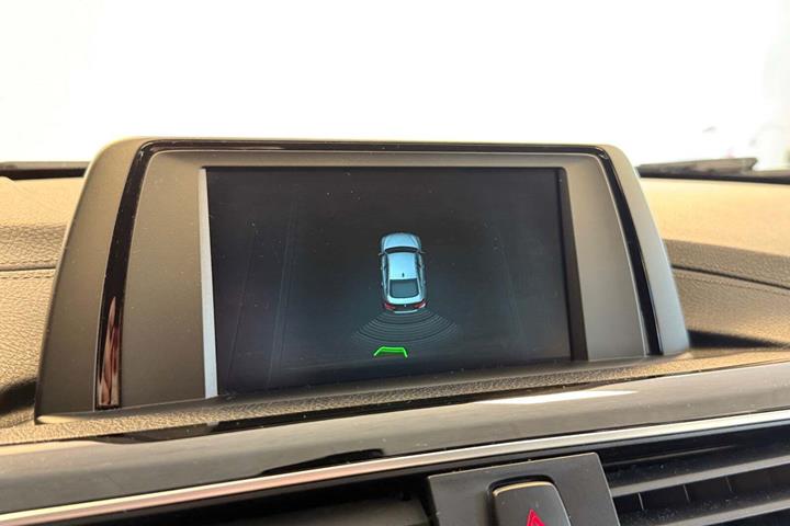 Sort BMW 420d fra 2018