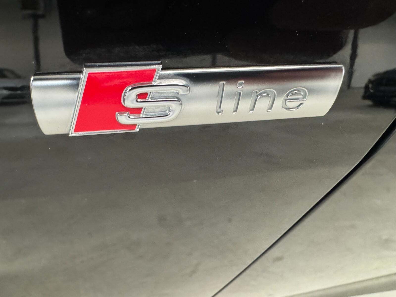 Sort Audi Q4 e-tron fra 2023