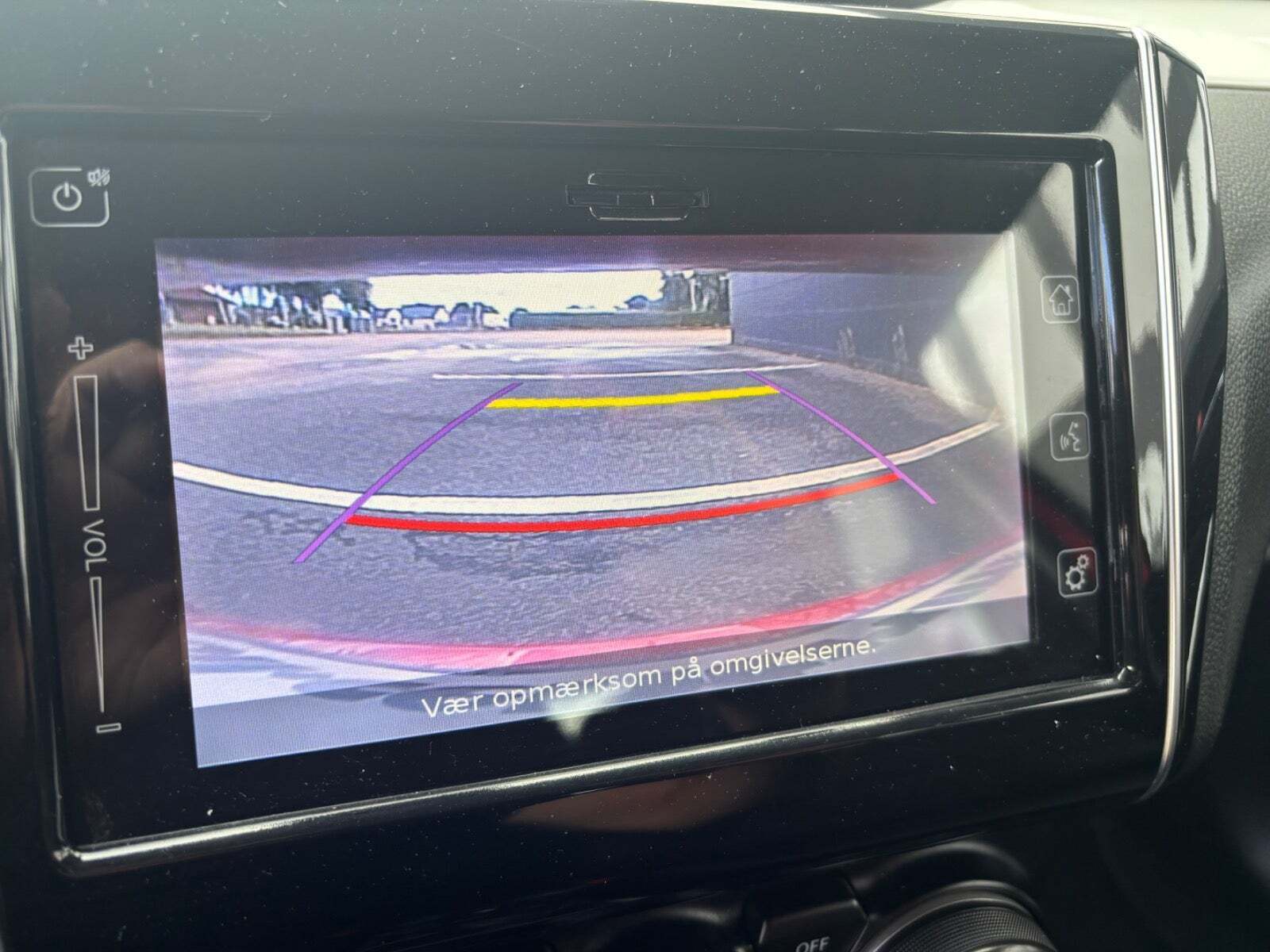 Grå Suzuki Swift fra 2019