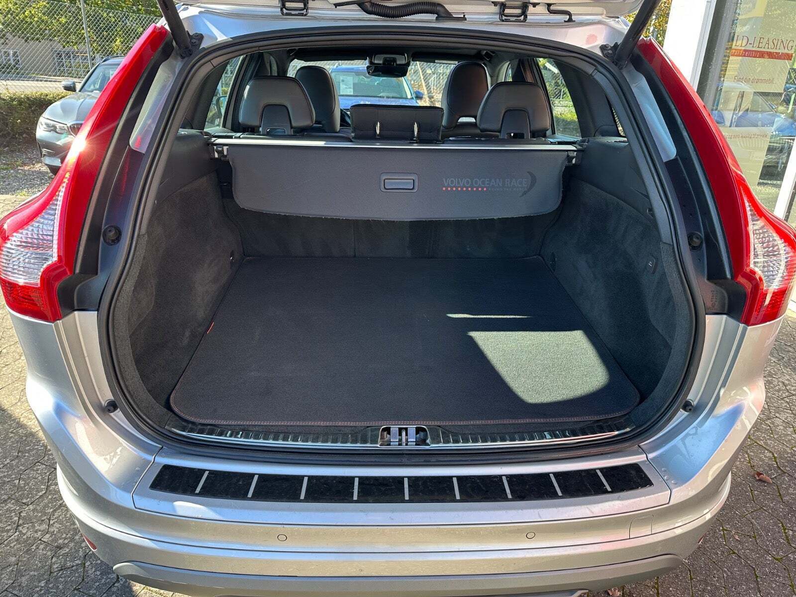 Volvo XC60 2,0 D4 181 Ocean Race aut.