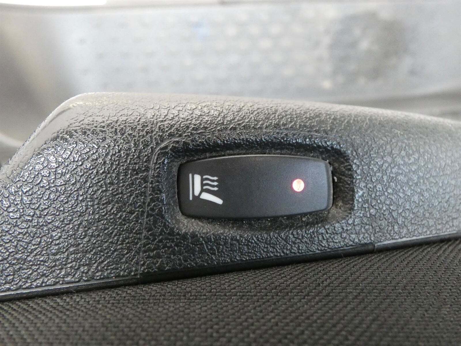 Hvid Renault Trafic T29 fra 2021