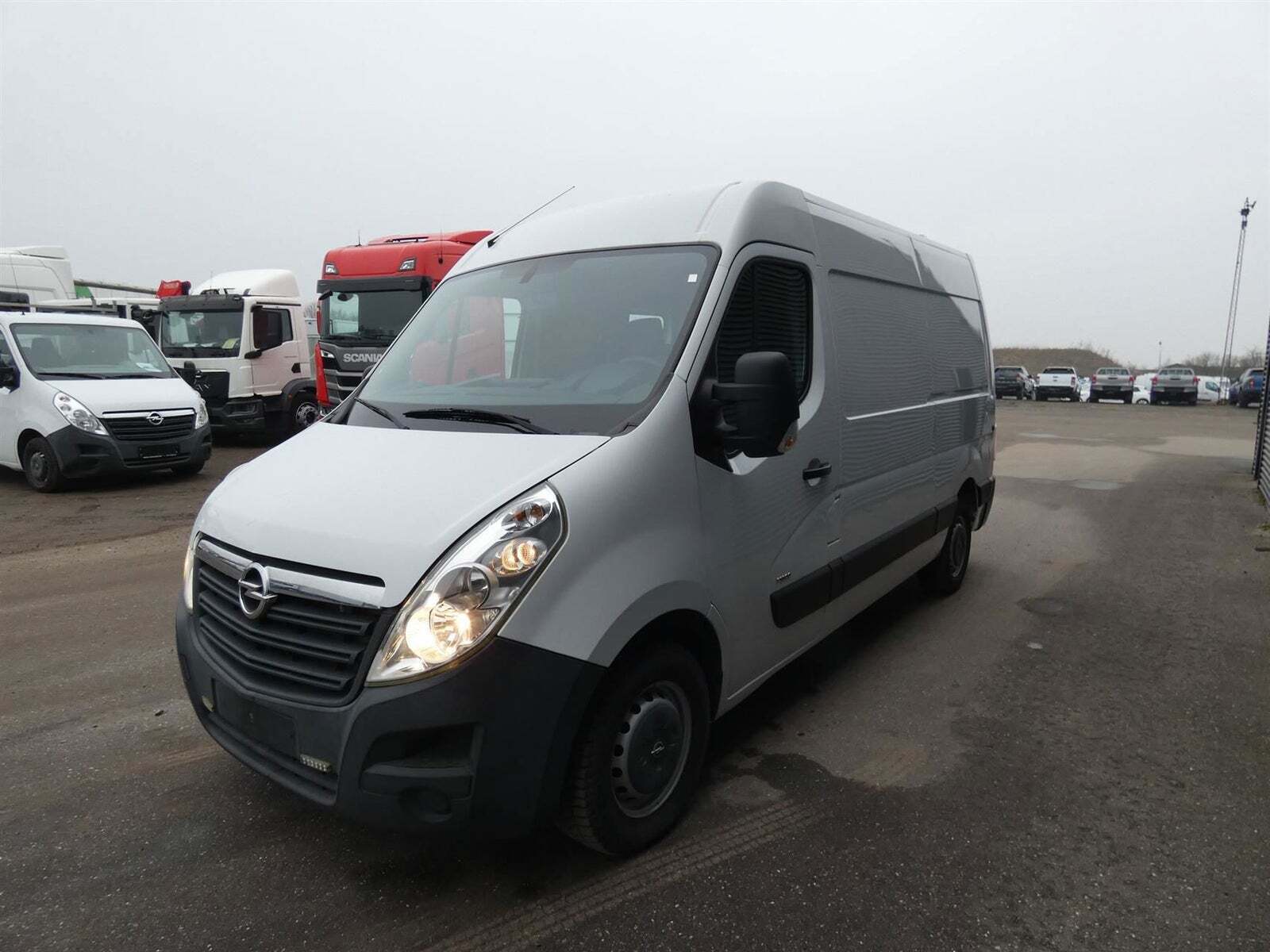 Opel Movano 2,3 CDTi 145 Kassevogn L2H2