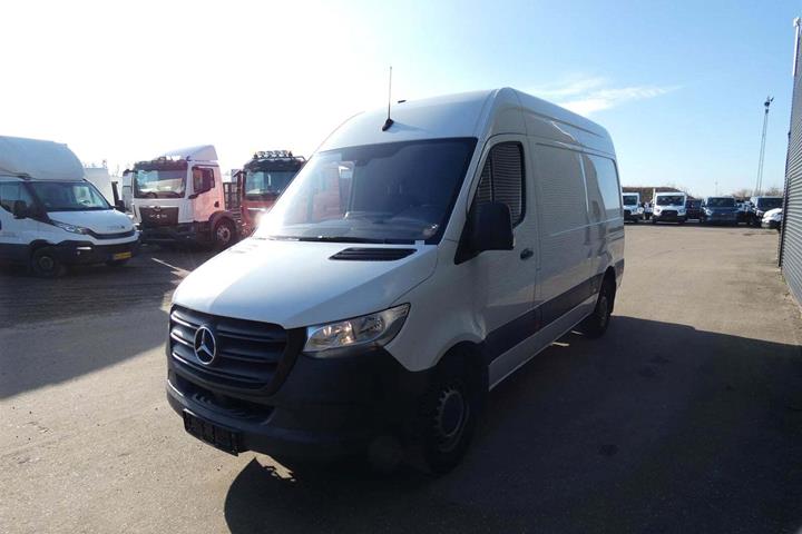 Hvid Mercedes Sprinter 316 fra 2018