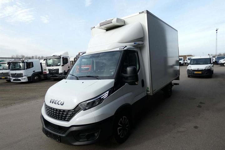 Hvid Iveco Daily fra 2020