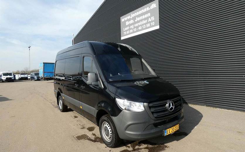 Mercedes Sprinter 317 2,0 CDi A2 Kassevogn aut. RWD