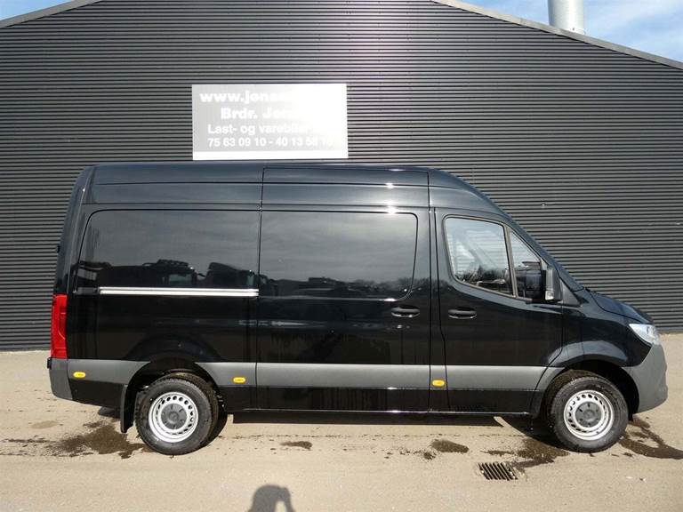 Mercedes Sprinter 317 2,0 CDi A2 Kassevogn aut. RWD