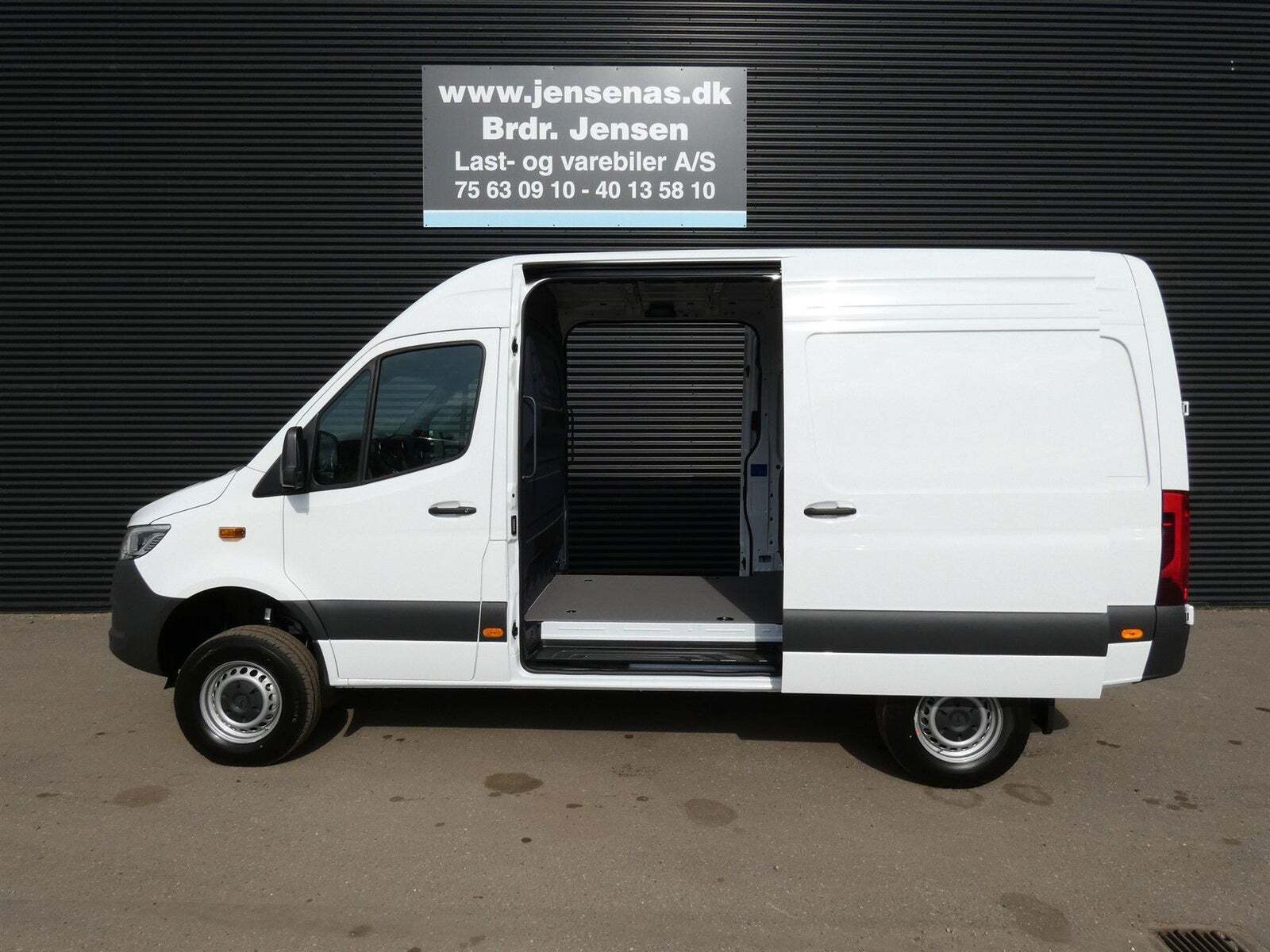 Mercedes Sprinter 319 2,0 CDi A2 Kassevogn SELECT aut. AWD