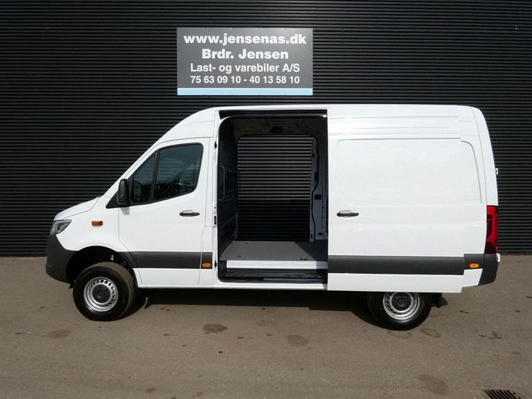 Mercedes Sprinter 319 2,0 CDi A2 Kassevogn SELECT aut. AWD
