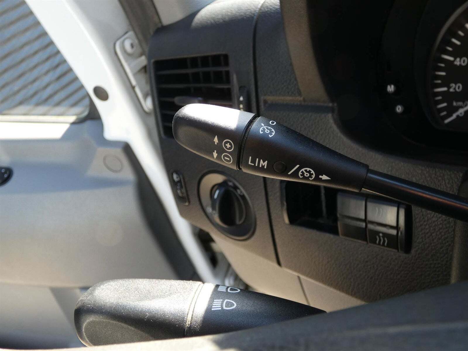 Hvid Mercedes Sprinter 316 fra 2018