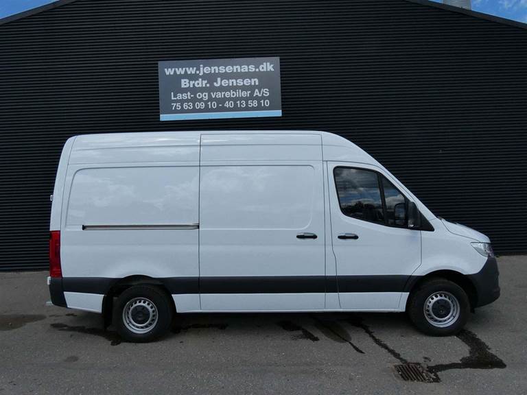 Mercedes Sprinter 317 2,0 CDi A2 Kassevogn aut. RWD