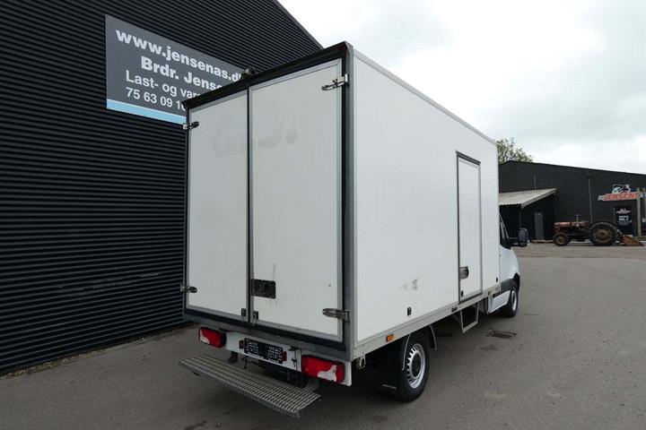 Hvid Mercedes Sprinter 316 fra 2020