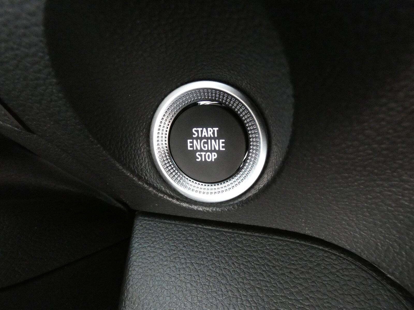 Hvid Mercedes Citan 110 fra 2025