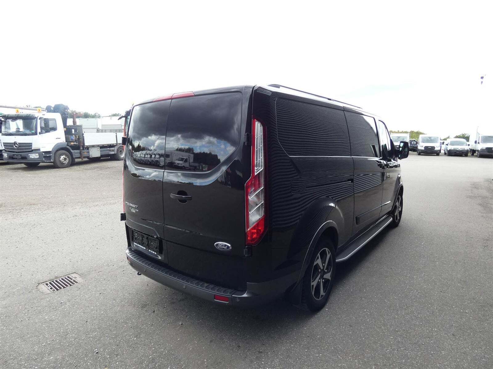 Ford Transit Custom 300S 2,0 TDCi 170 Active aut.