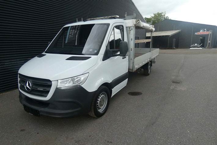 Hvid Mercedes Sprinter 316 fra 2019