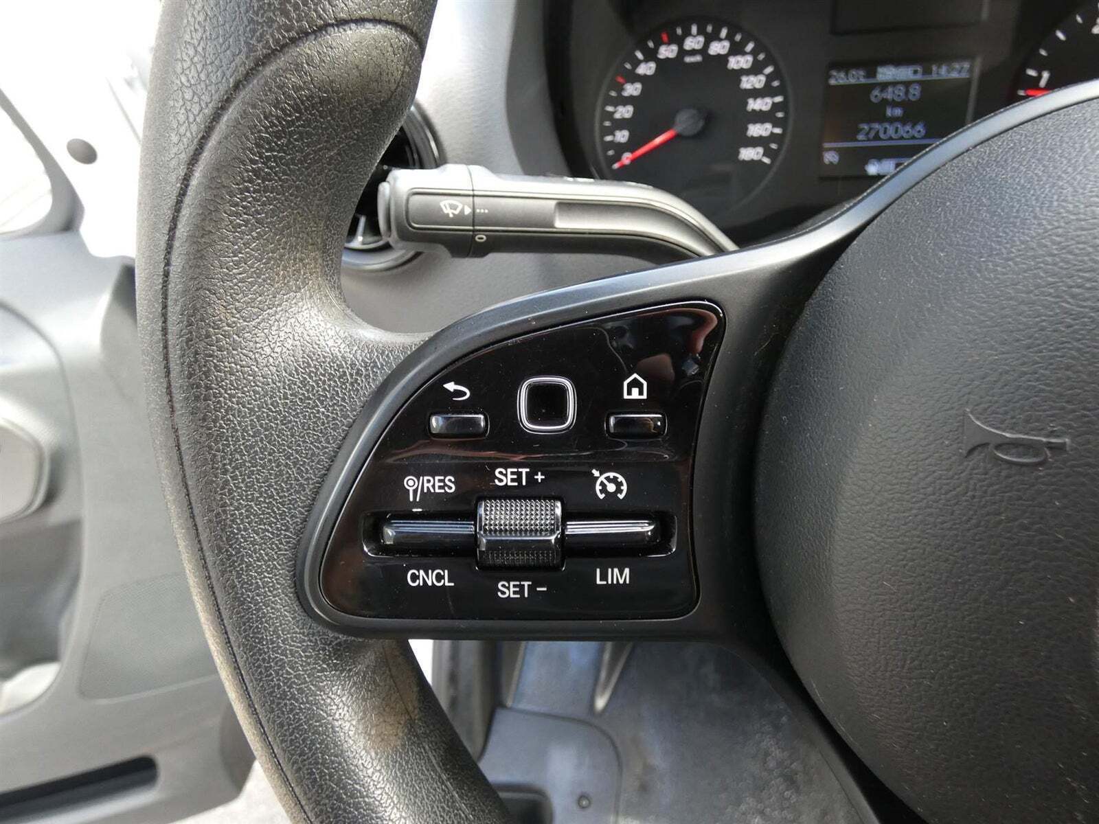 Hvid Mercedes Sprinter 316 fra 2020