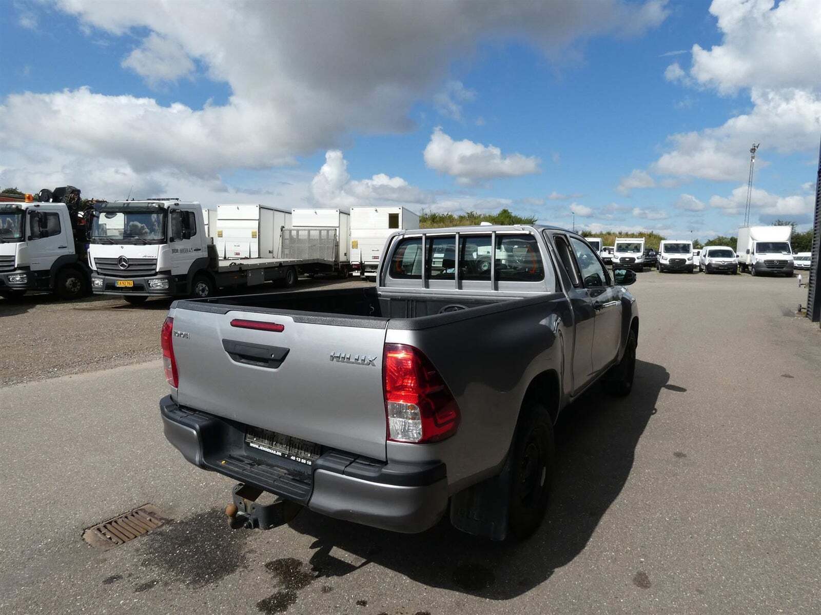 Toyota HiLux 2,4 D T2 Ex.Kab