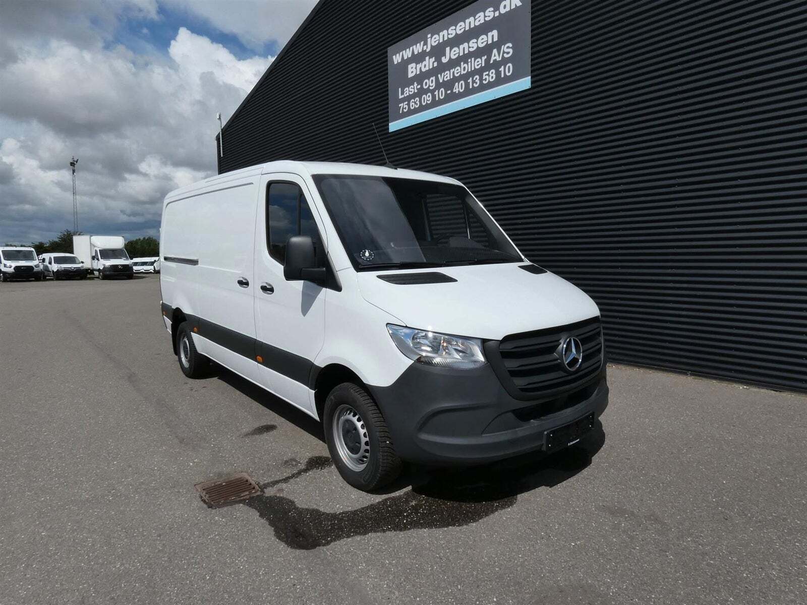 Mercedes Sprinter 317 2,0 CDi A2 Kassevogn aut. RWD