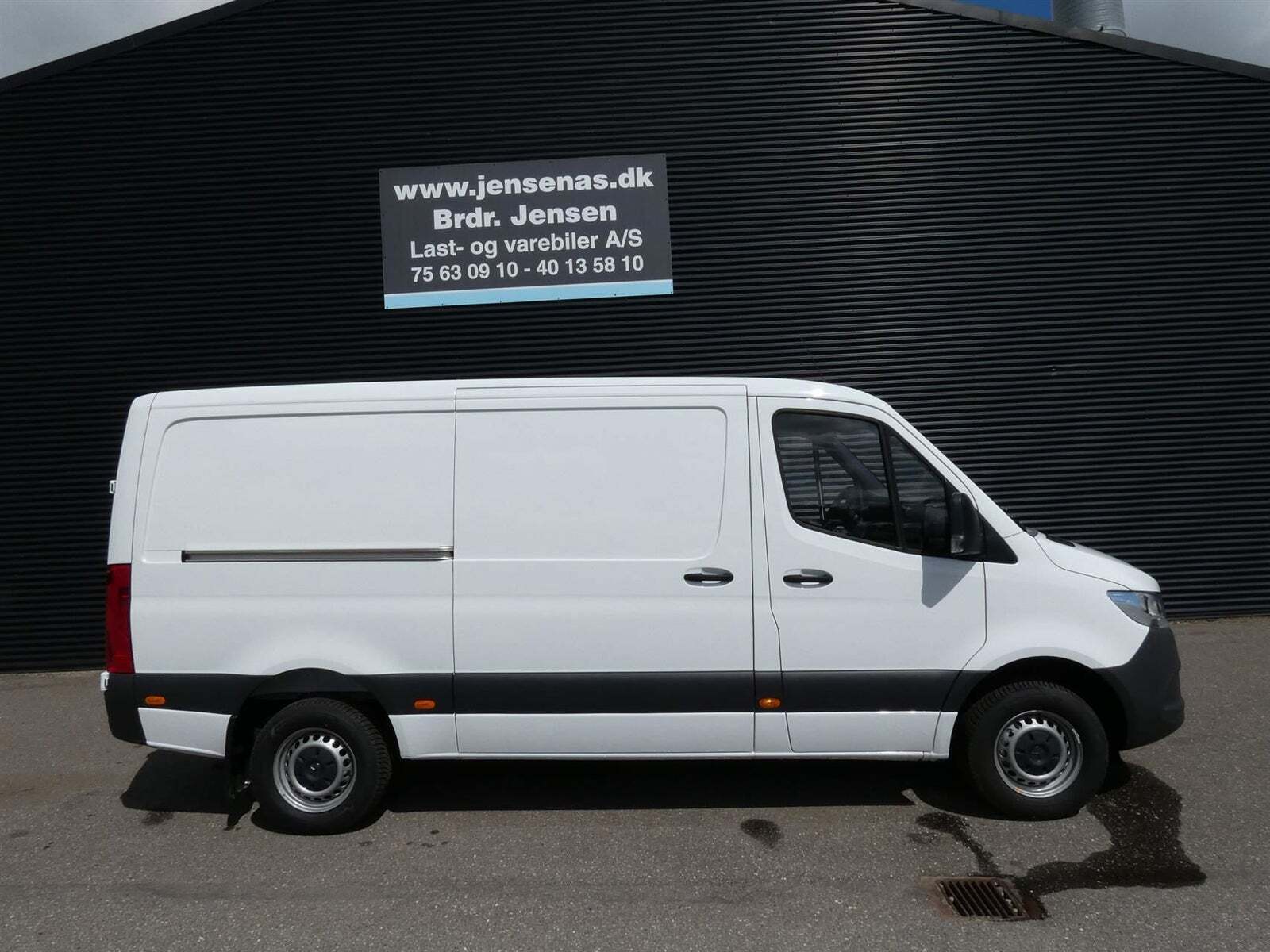 Mercedes Sprinter 317 2,0 CDi A2 Kassevogn aut. RWD