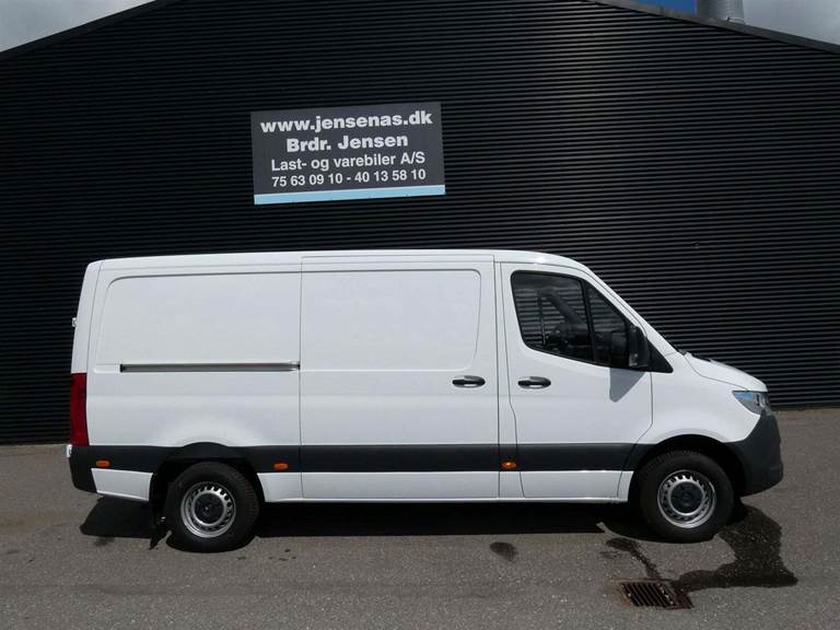 Mercedes Sprinter 317 2,0 CDi A2 Kassevogn aut. RWD