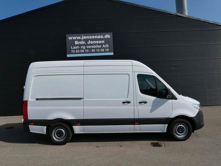 Mercedes Sprinter 317 2,0 CDi A2 Kassevogn PRO aut. RWD