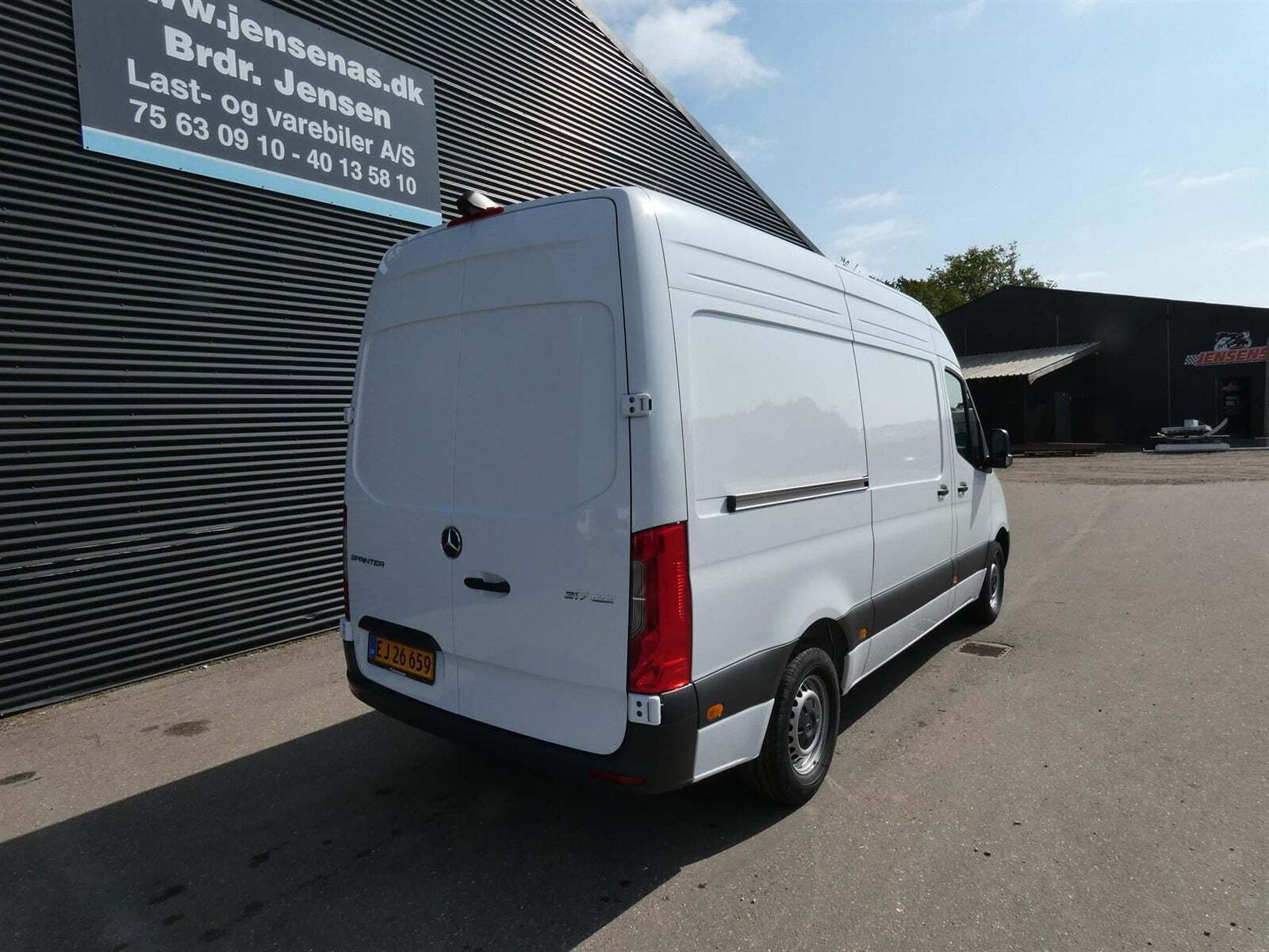 Mercedes Sprinter 317 2,0 CDi A2 Kassevogn PRO aut. RWD