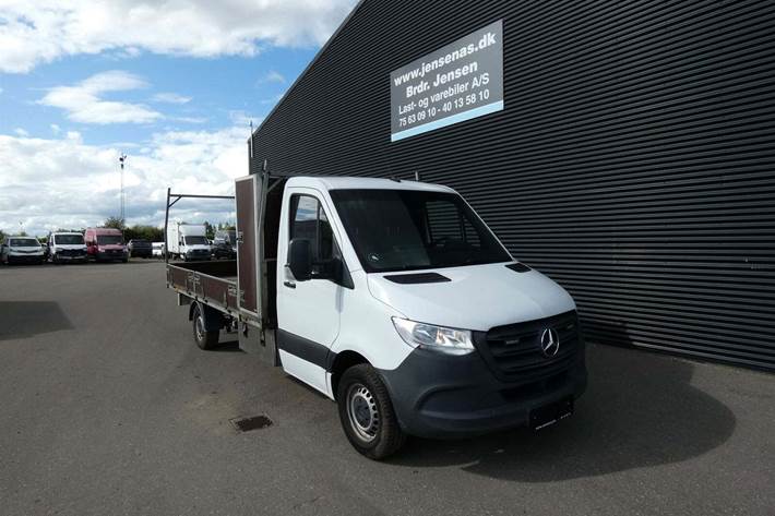 Hvid Mercedes Sprinter 316 fra 2020