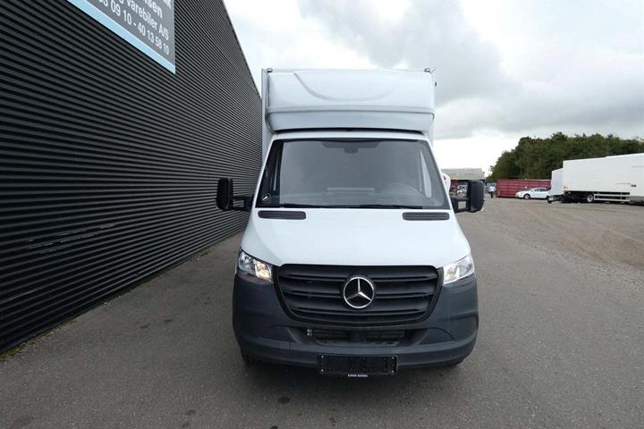 Hvid Mercedes Sprinter 317 fra 2023