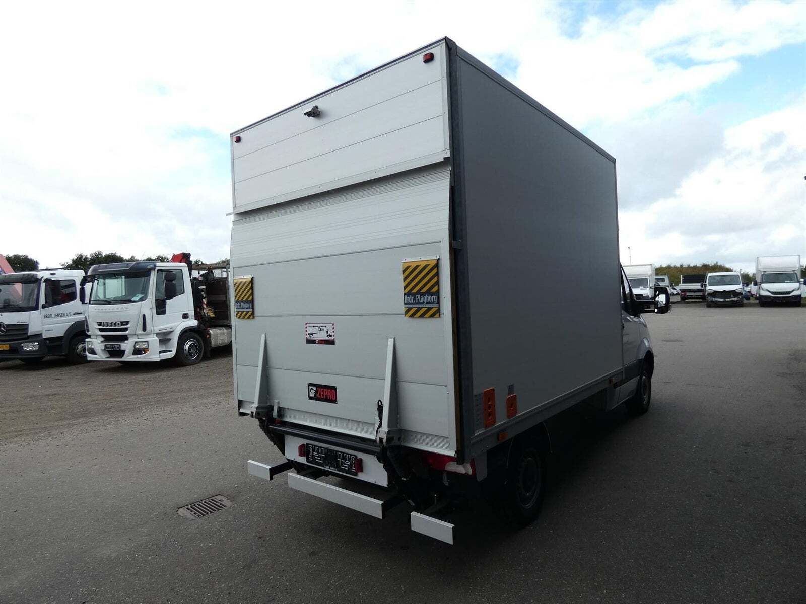 Mercedes Sprinter 317 2,0 CDi A2 Chassis aut. RWD